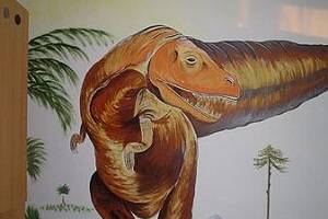 Dinoszauruszok egy gyerekszoba falán-1 - részlet. Mágori Aranka alkotása.