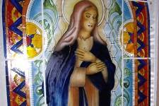 Szűz Mária képe összeállítva. Mágori Aranka alkotása.